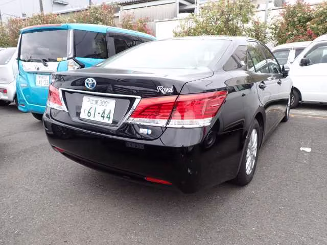 TOYOTA CROWN