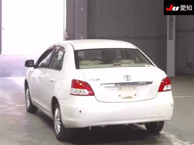 TOYOTA BELTA