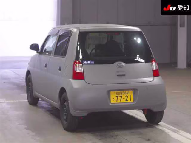 DAIHATSU ESSE
