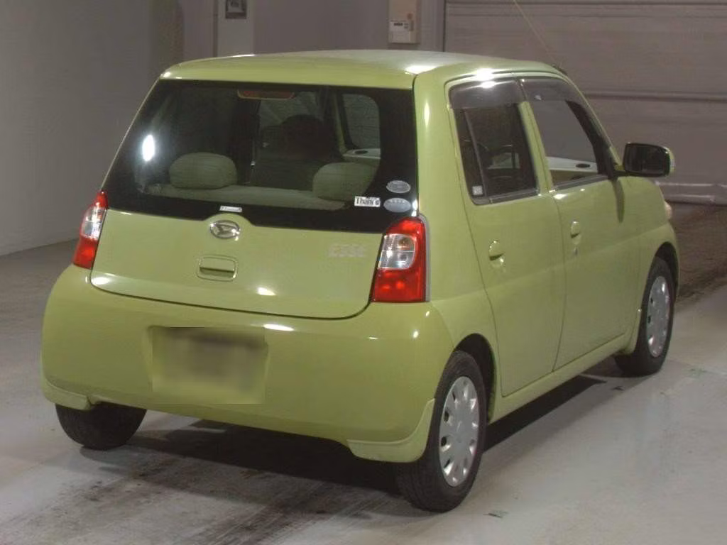 DAIHATSU ESSE