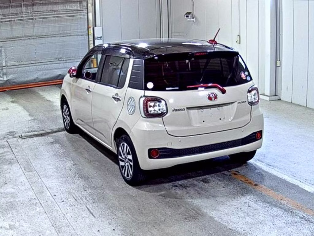 TOYOTA PASSO