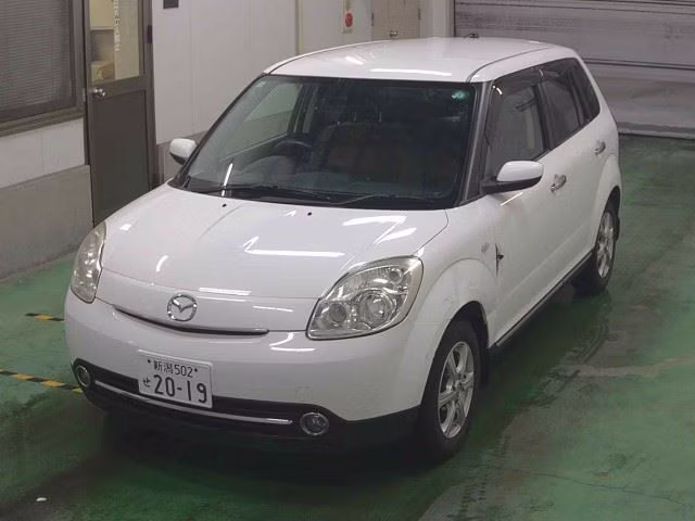 MAZDA VERISA