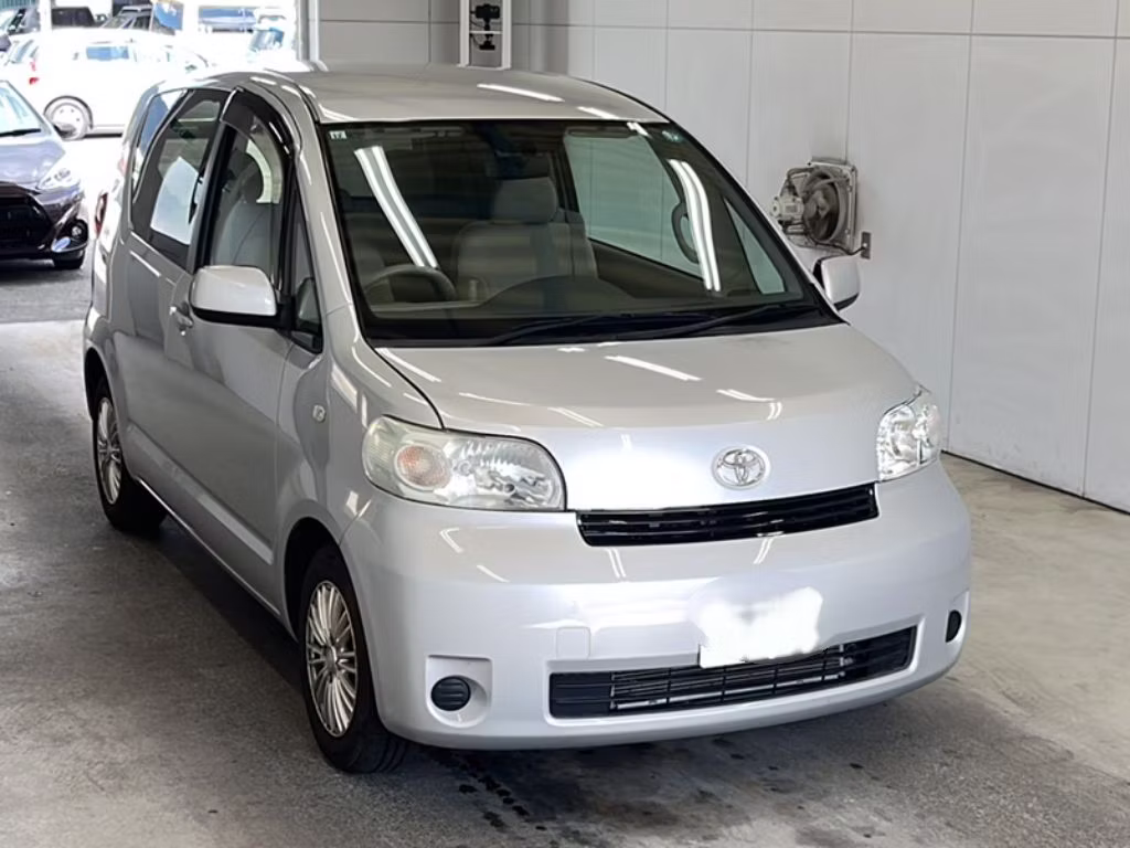TOYOTA PORTE