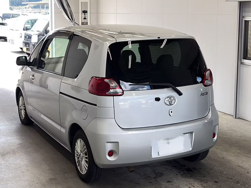 TOYOTA PORTE