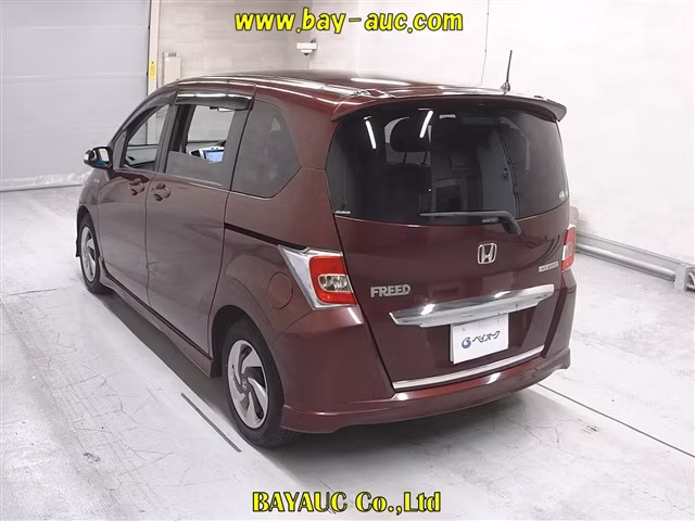 HONDA FREED