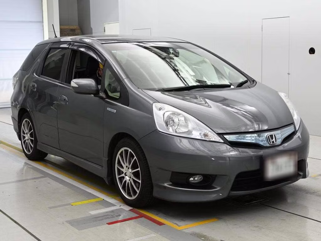 HONDA FIT SHUTTLE
