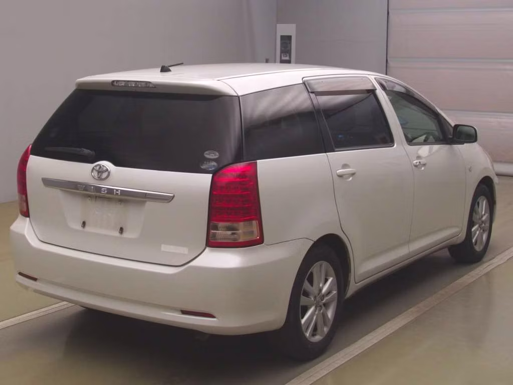 TOYOTA WISH