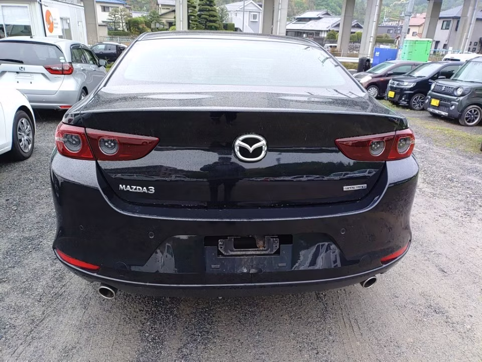 MAZDA MAZDA3