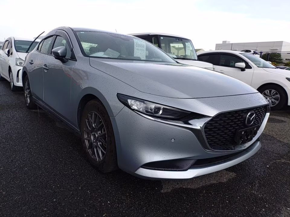 MAZDA MAZDA3