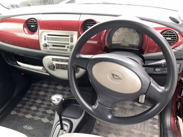 DAIHATSU MIRA GINO