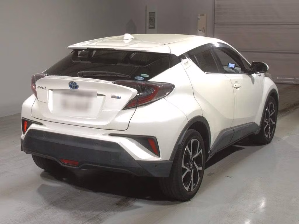 TOYOTA C-HR