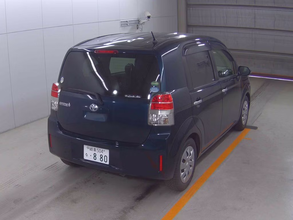 TOYOTA SPADE