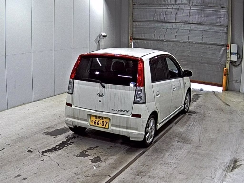 DAIHATSU MIRA AVY