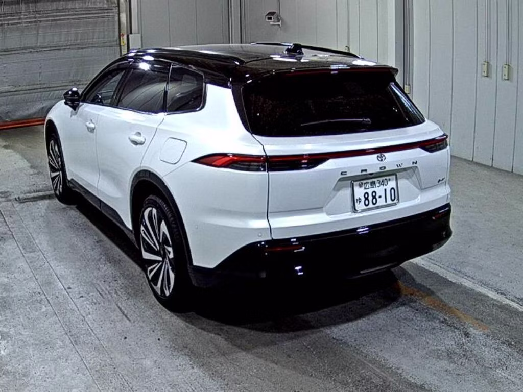 TOYOTA CROWN
