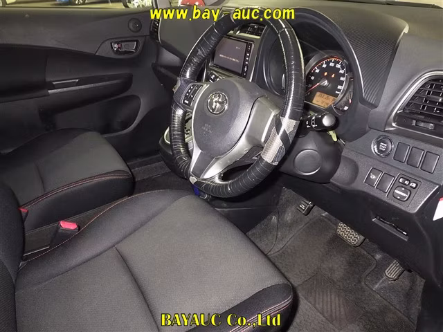 TOYOTA RACTIS