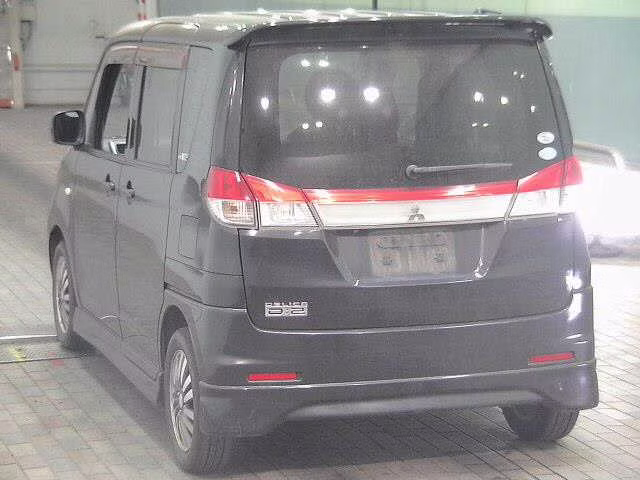 MITSUBISHI DELICA D:2