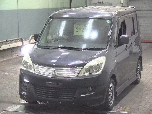MITSUBISHI DELICA D:2