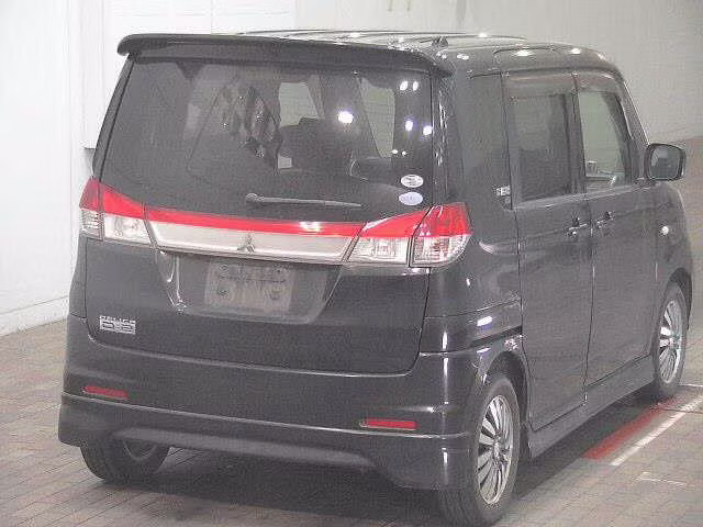 MITSUBISHI DELICA D:2