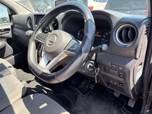 NISSAN CARAVAN
