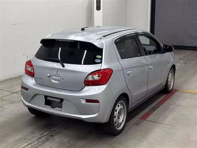 MITSUBISHI MIRAGE
