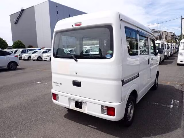 MITSUBISHI MINICAB