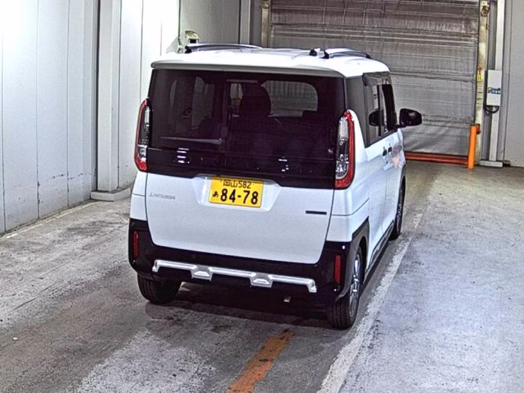 MITSUBISHI DELICA MINI