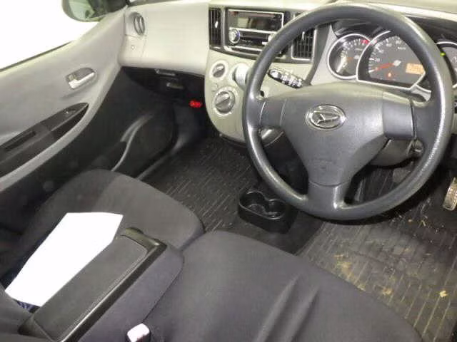 DAIHATSU SONICA