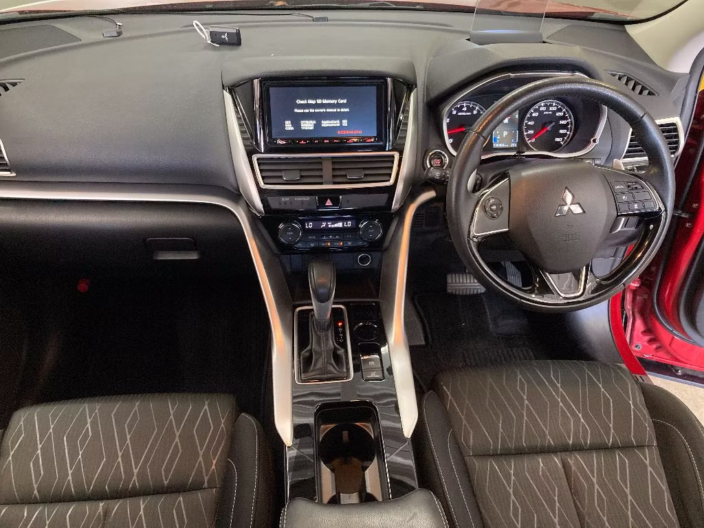 MITSUBISHI ECLIPSE CROSS