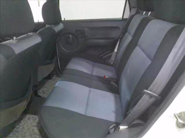 DAIHATSU TERIOS KID