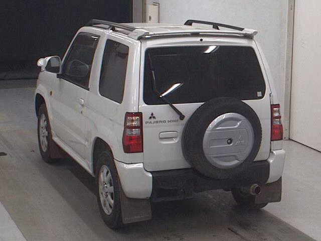 MITSUBISHI PAJERO MINI