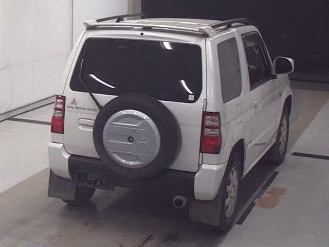 MITSUBISHI PAJERO MINI