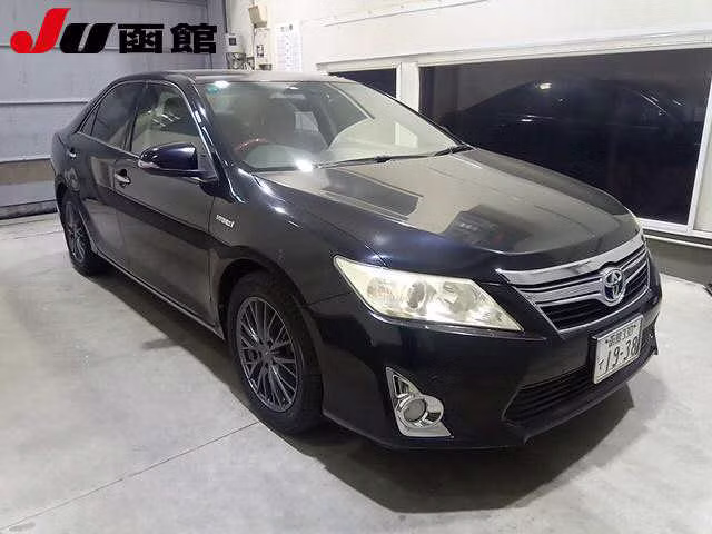 TOYOTA CAMRY