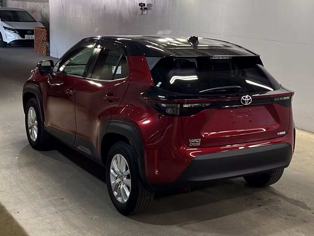 TOYOTA YARIS CROSS