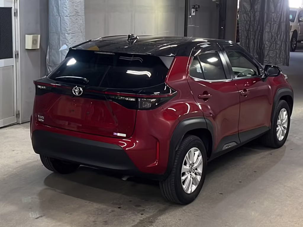 TOYOTA YARIS CROSS