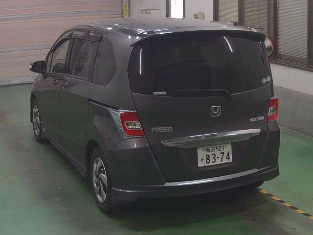 HONDA FREED
