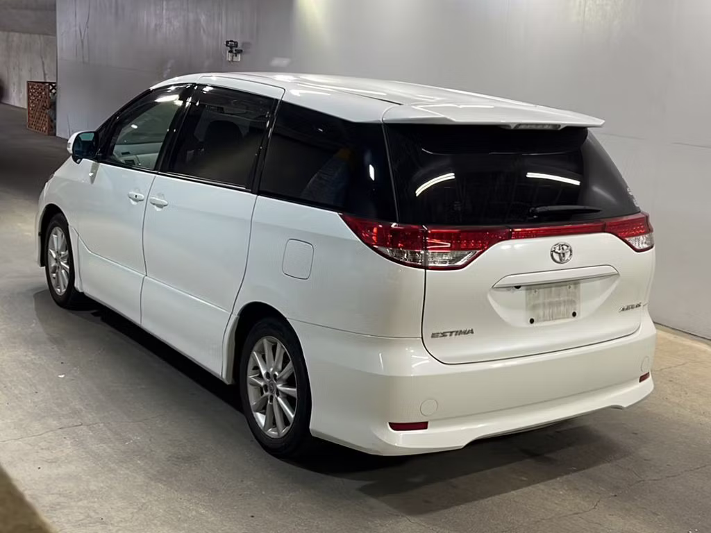TOYOTA ESTIMA