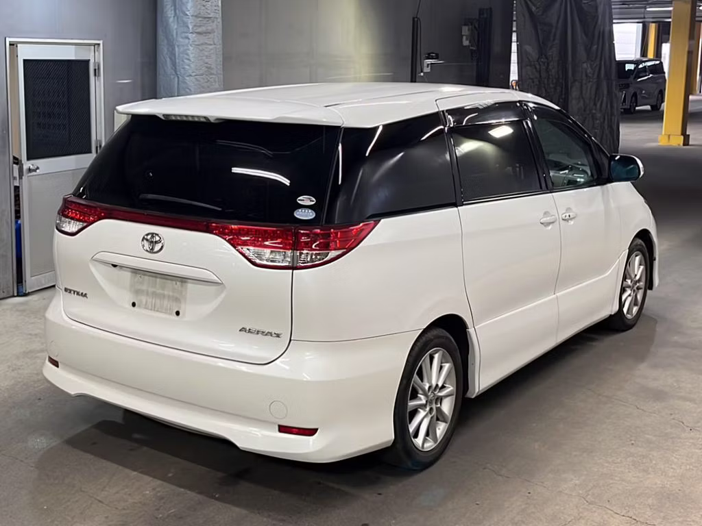 TOYOTA ESTIMA