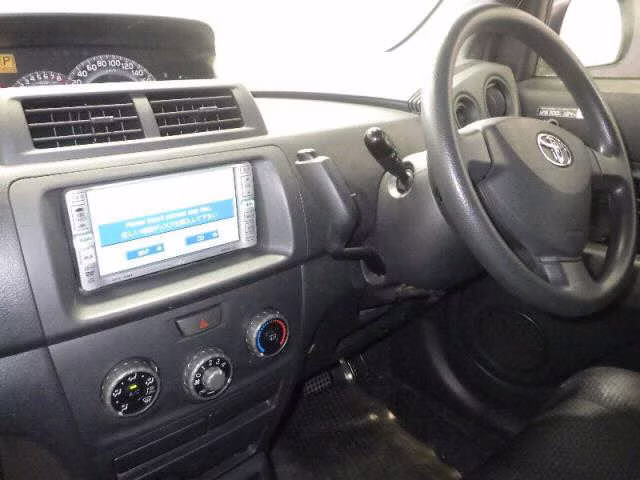 TOYOTA BB