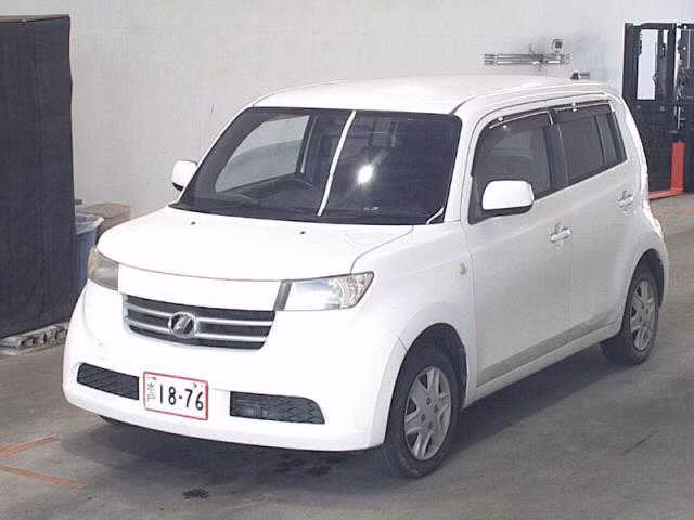 TOYOTA BB