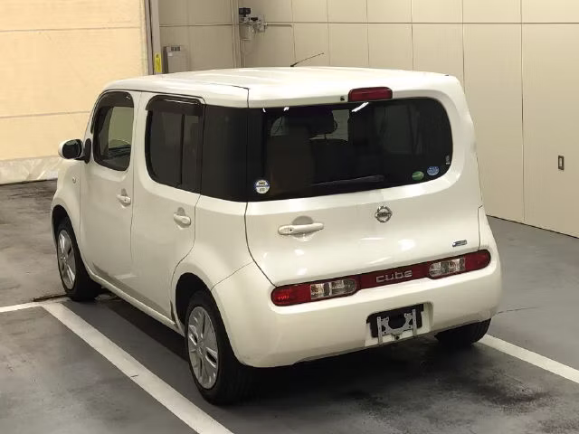 NISSAN CUBE