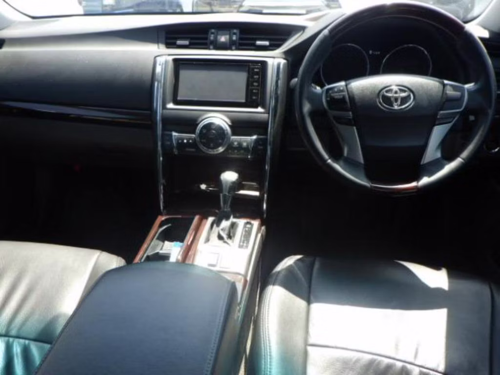 TOYOTA MARK X