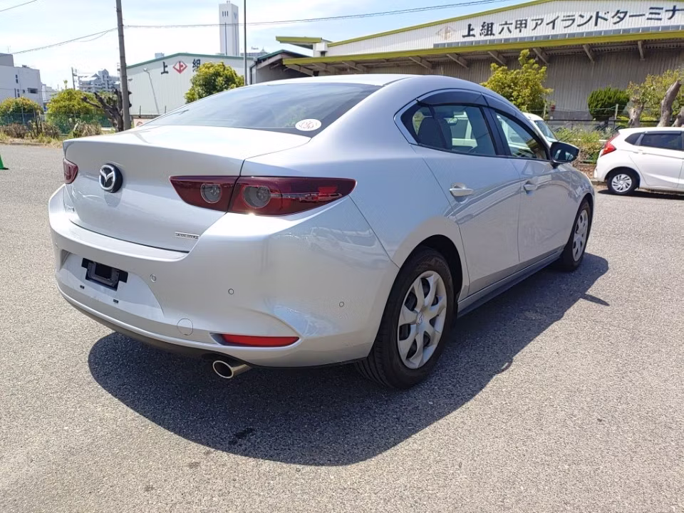 MAZDA MAZDA3