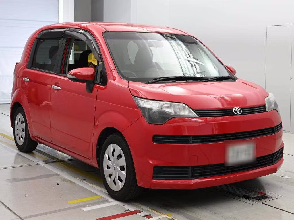 TOYOTA SPADE