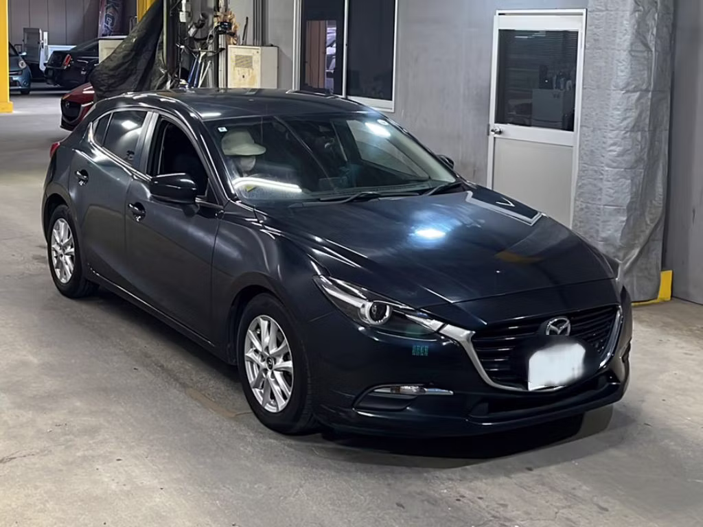 MAZDA AXELA