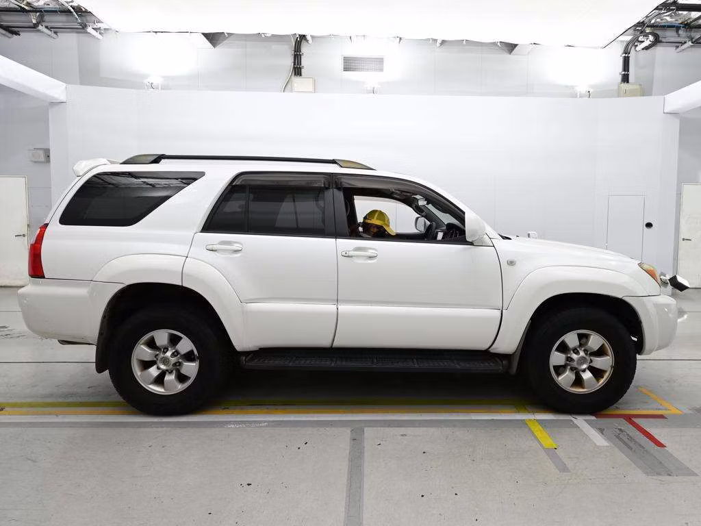 TOYOTA HILUX SURF