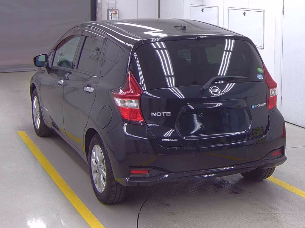 NISSAN NOTE