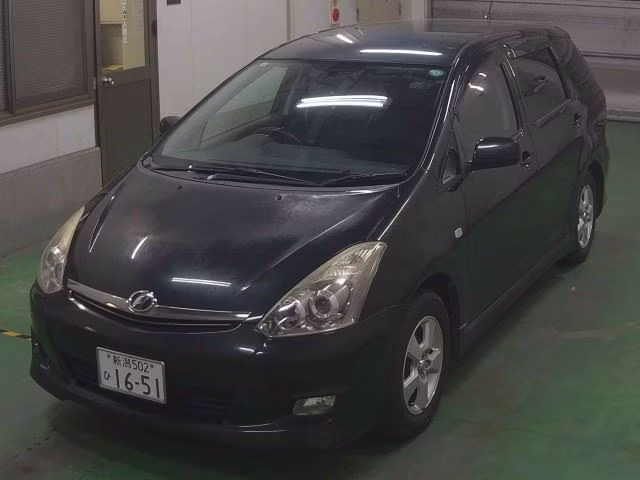 TOYOTA WISH