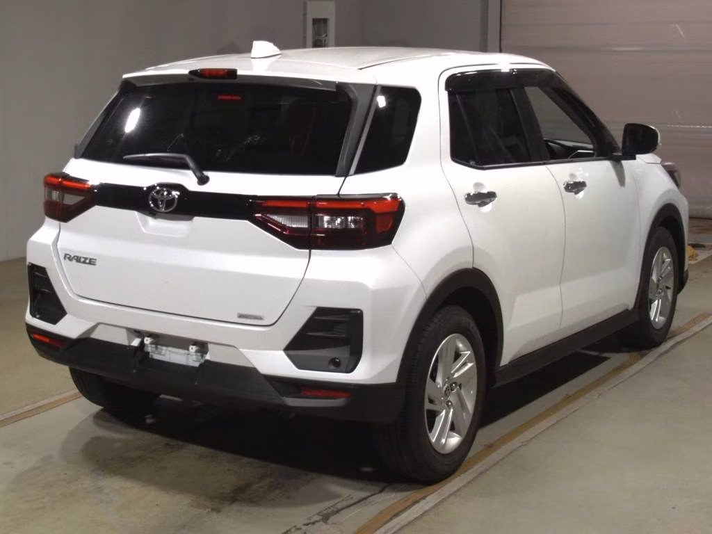 TOYOTA RAIZE