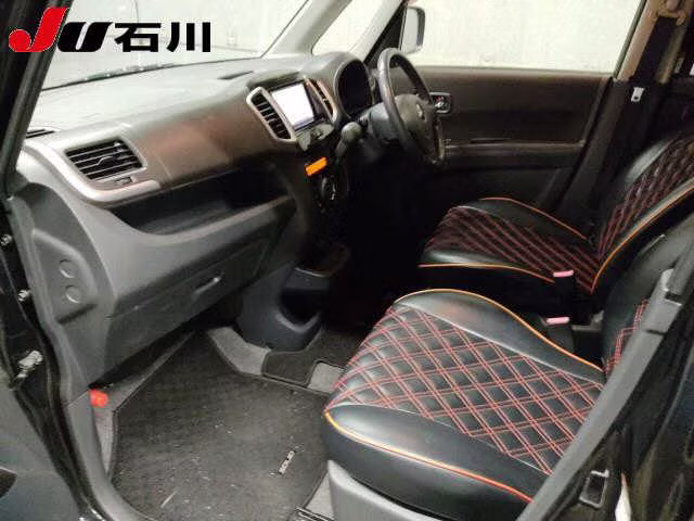 MITSUBISHI DELICA D:2
