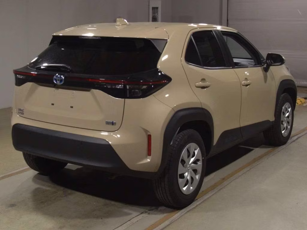 TOYOTA YARIS CROSS